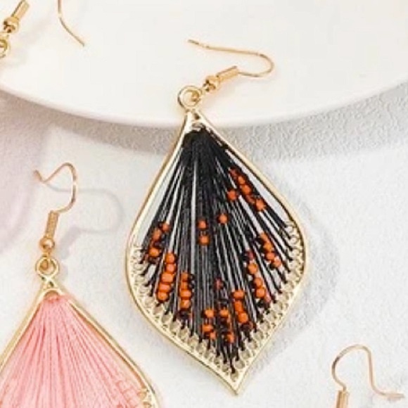 Boho Tribal Thread Woven Beaded Drop Earrings - Picture 3 of 3
